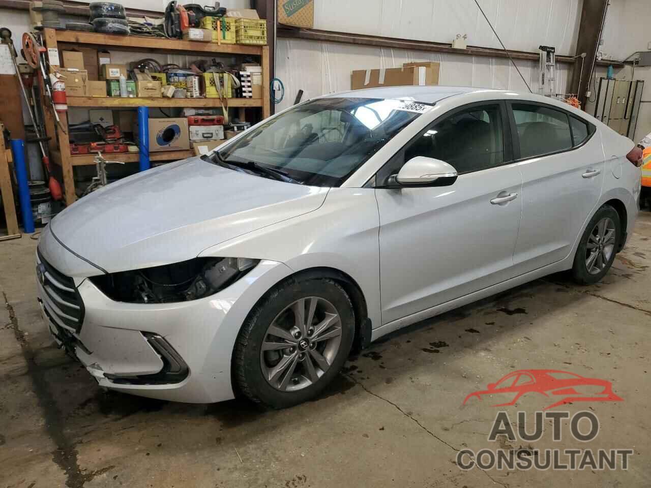 HYUNDAI ELANTRA 2017 - KMHD84LF5HU379126