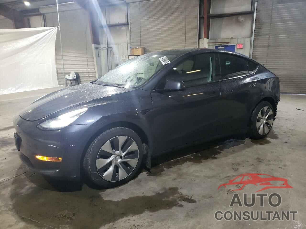 TESLA MODEL Y 2021 - 5YJYGAEE4MF286600