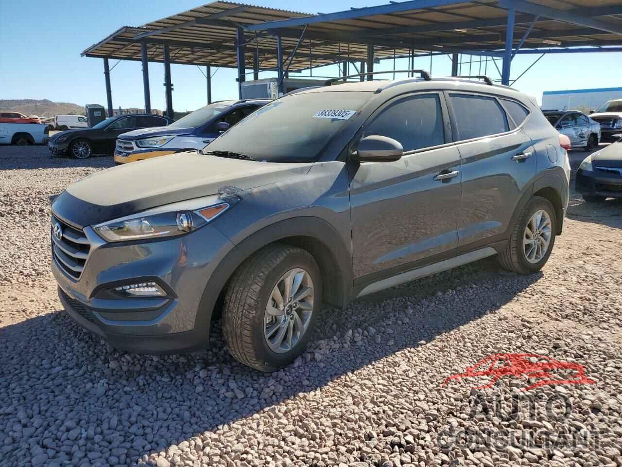 HYUNDAI TUCSON 2018 - KM8J33A49JU608667