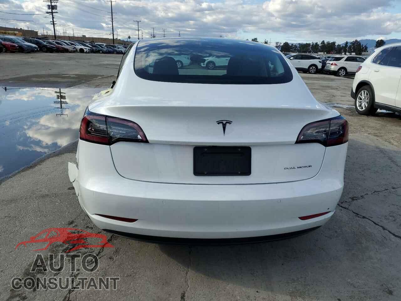 TESLA MODEL 3 2022 - 5YJ3E1EBXNF297446