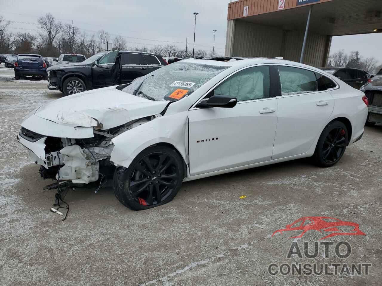CHEVROLET MALIBU 2018 - 1G1ZD5ST3JF271853