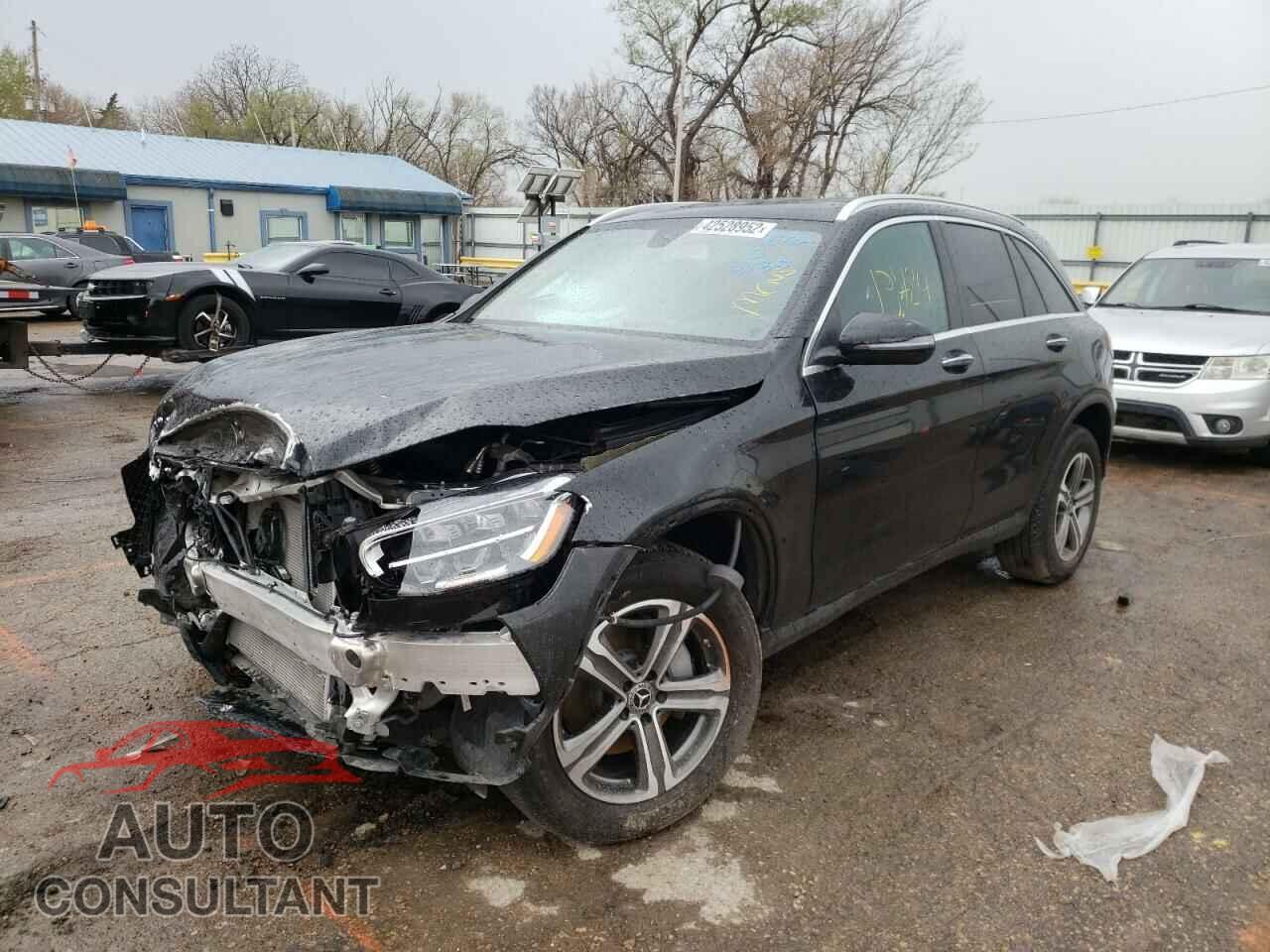 MERCEDES-BENZ GLC-CLASS 2020 - WDC0G8EB8LF743473