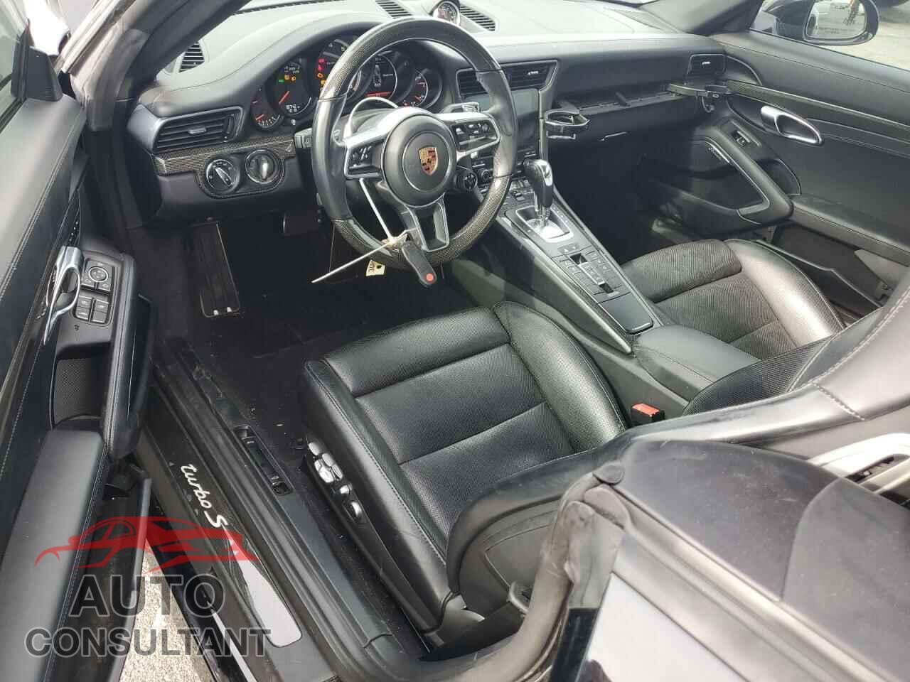 PORSCHE 911 2017 - WP0CD2A94HS178214