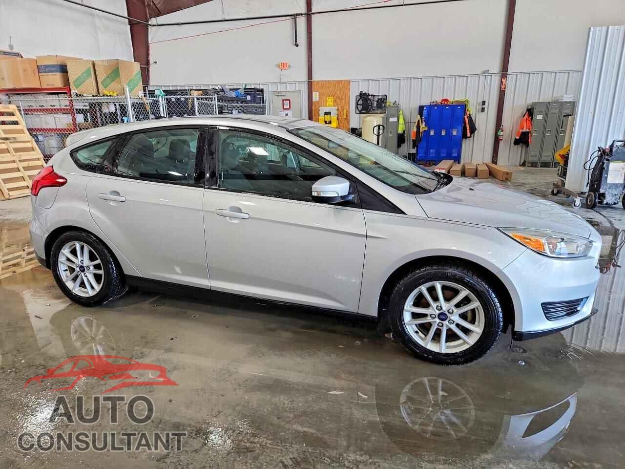 FORD FOCUS 2017 - 1FADP3K26HL332926