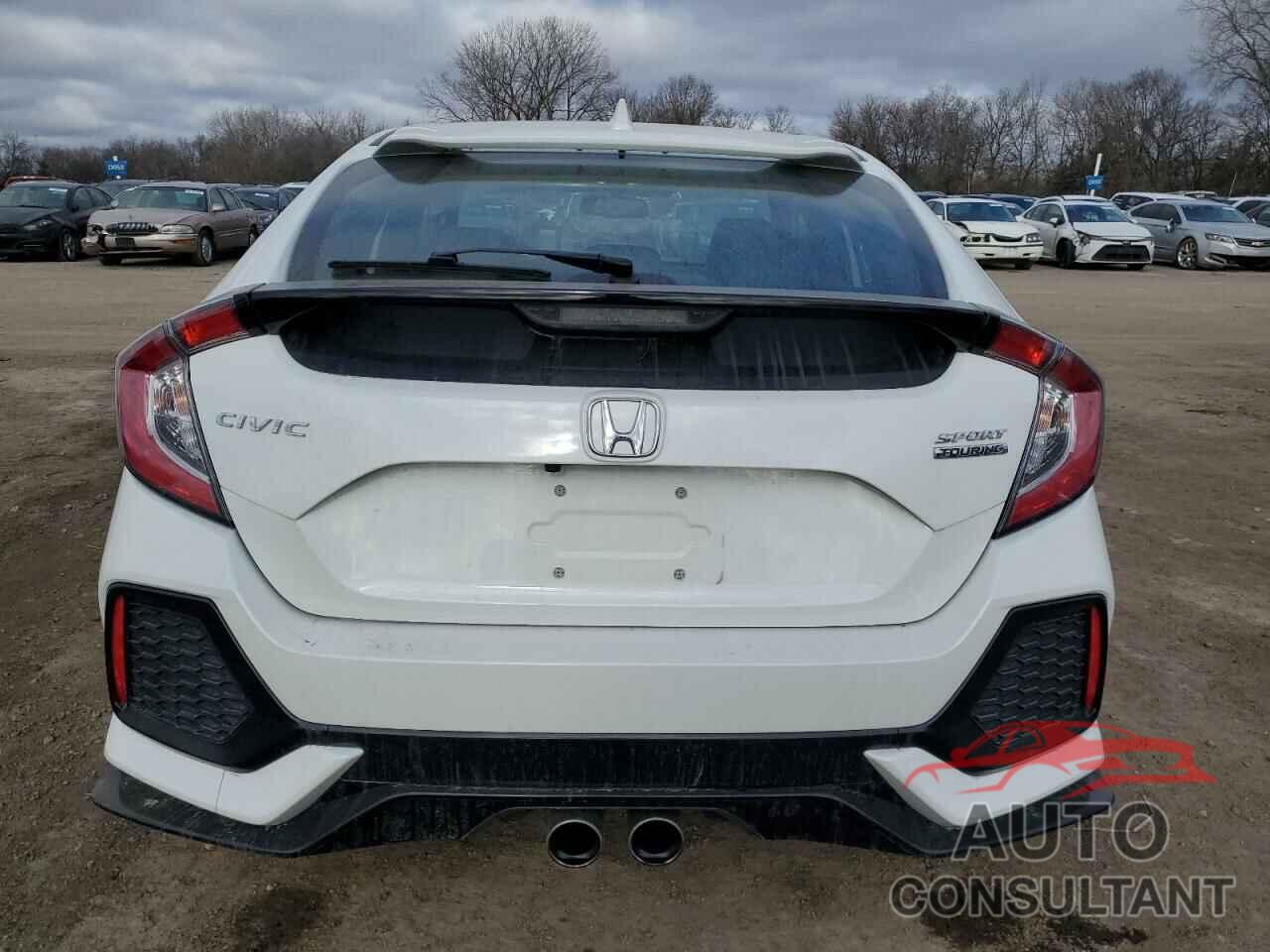 HONDA CIVIC 2018 - SHHFK7H97JU200990