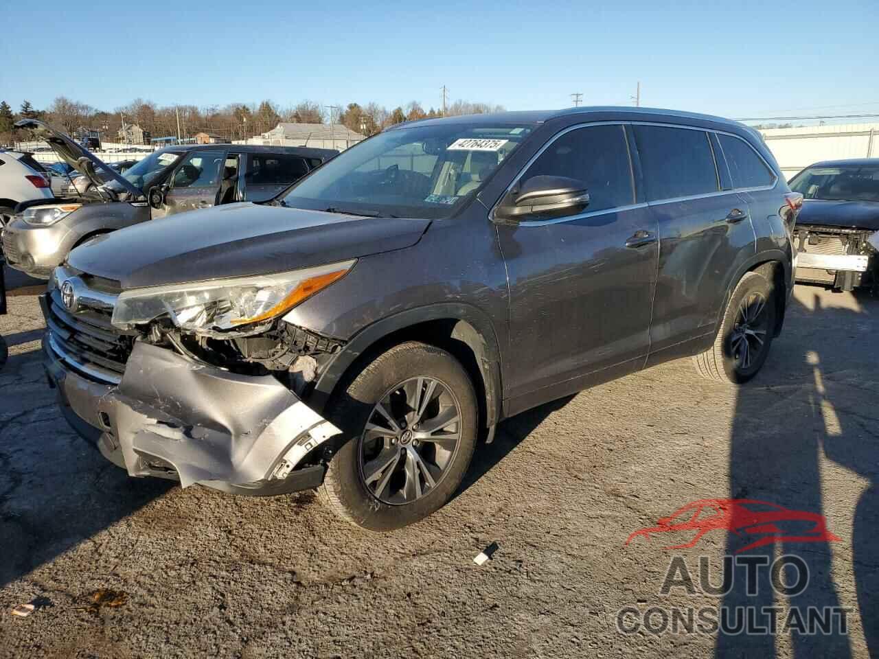 TOYOTA HIGHLANDER 2016 - 5TDJKRFH7GS296741