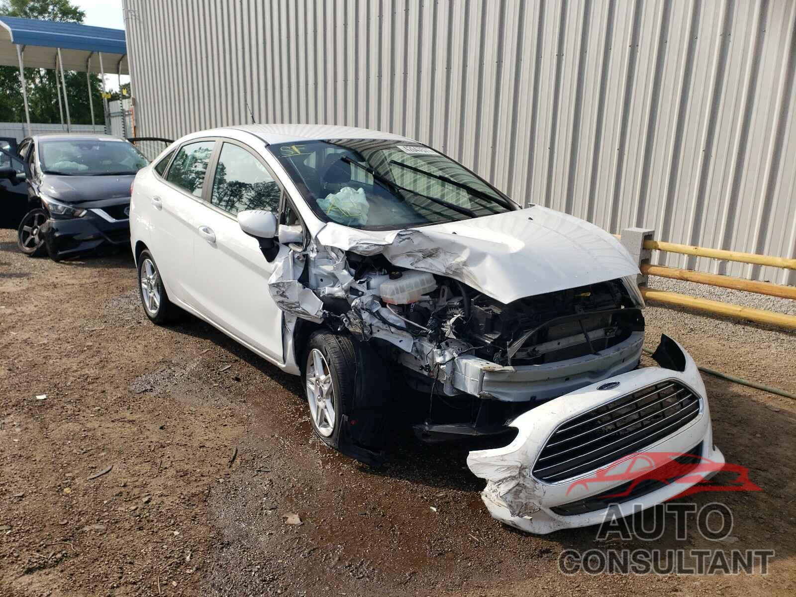FORD FIESTA 2019 - 3FADP4BJ1KM146603