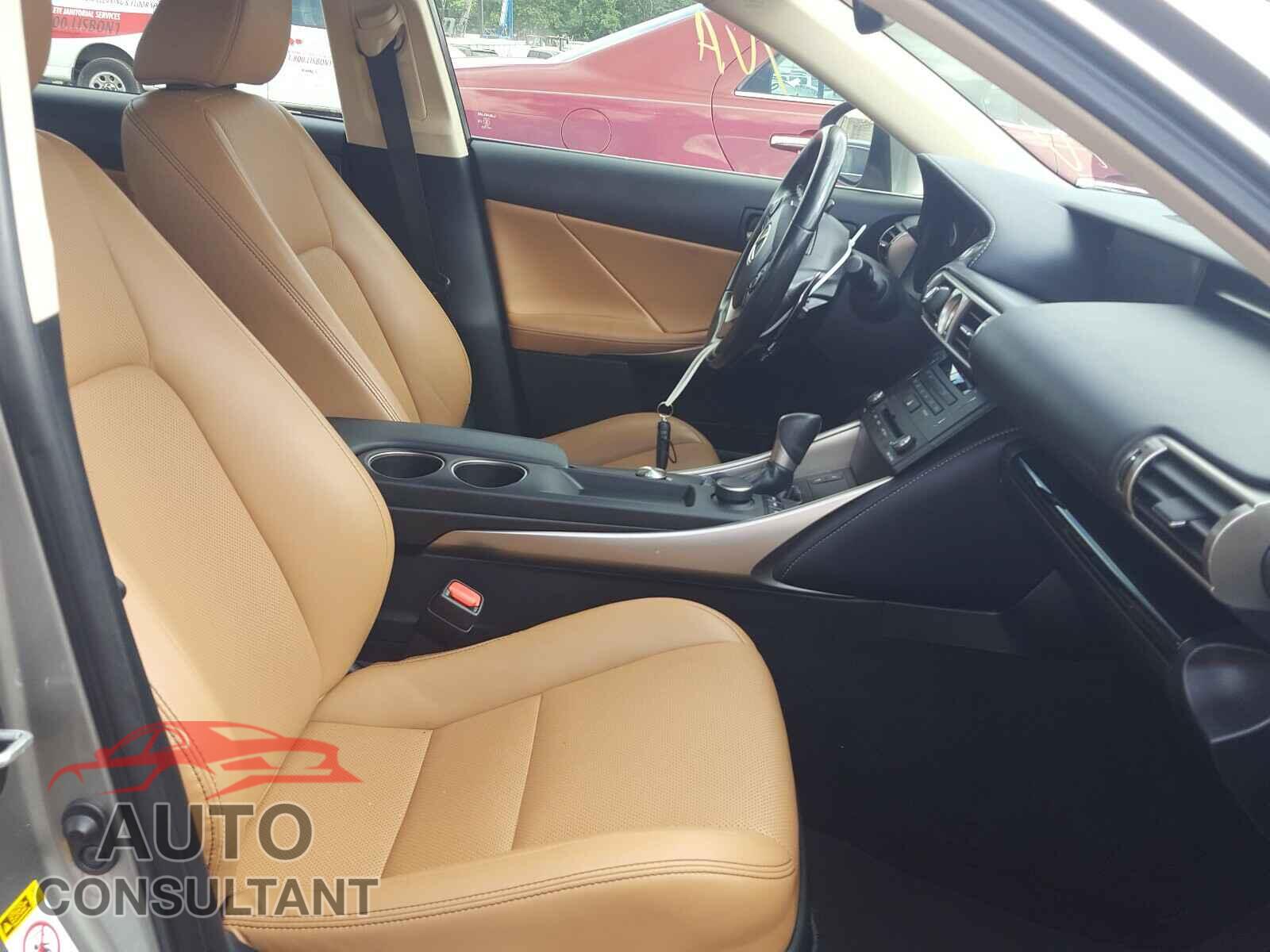 LEXUS IS 2016 - JTHCM1D27G5009535