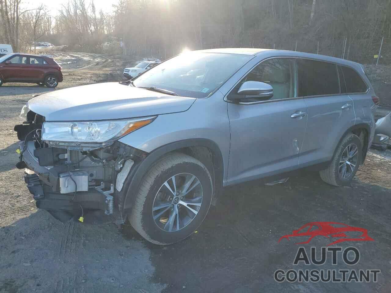 TOYOTA HIGHLANDER 2019 - 5TDBZRFH4KS982826