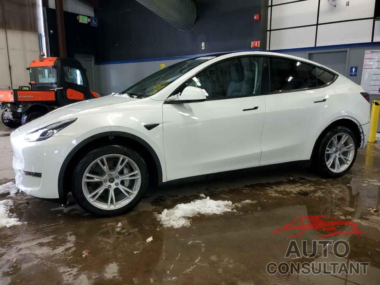 TESLA MODEL Y 2022 - 7SAYGDEE7NA012682