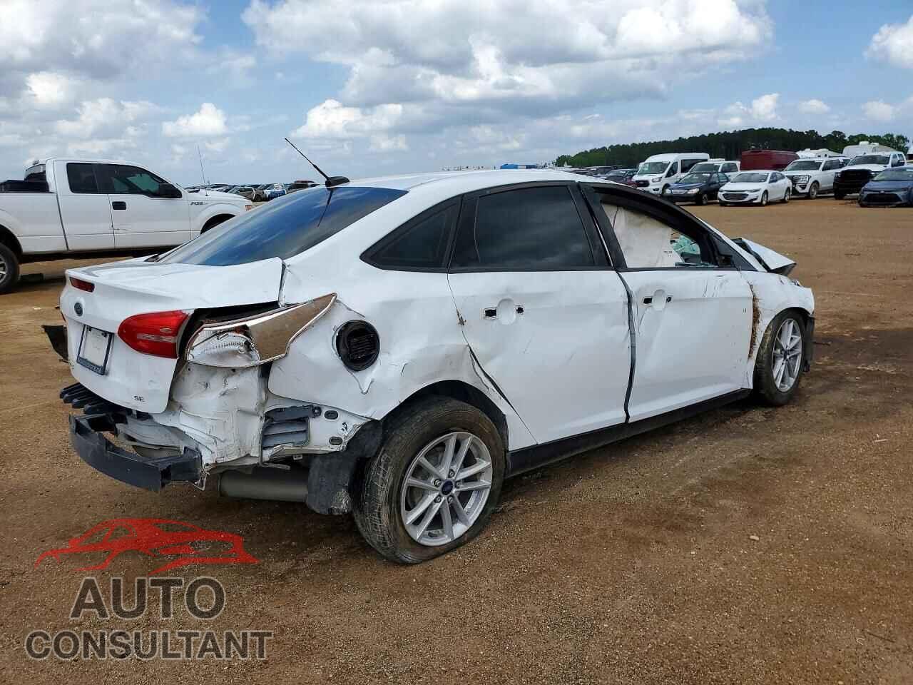 FORD FOCUS 2017 - 1FADP3F28HL253784