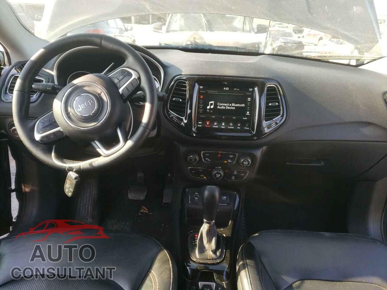 JEEP COMPASS 2018 - 3C4NJCCB5JT406586