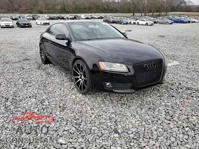 AUDI A5 2012 - WAULFAFR1CA011432