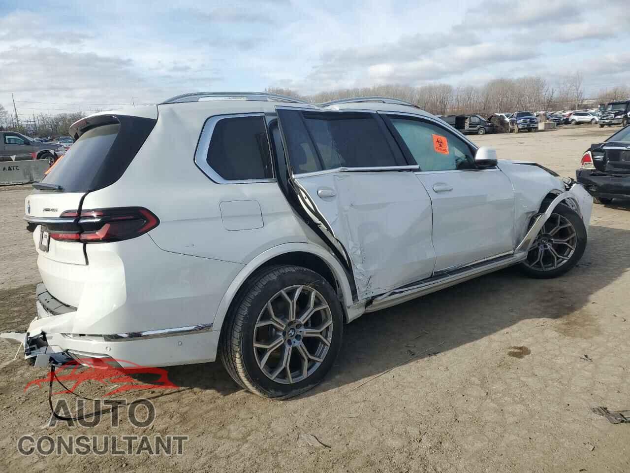 BMW X7 2025 - 5UX23EM03S9Y24904