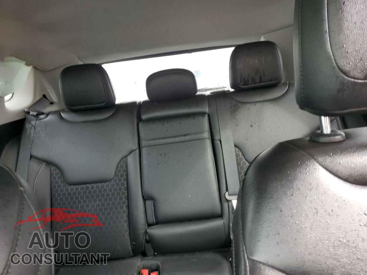JEEP COMPASS 2019 - 3C4NJDBB5KT651851