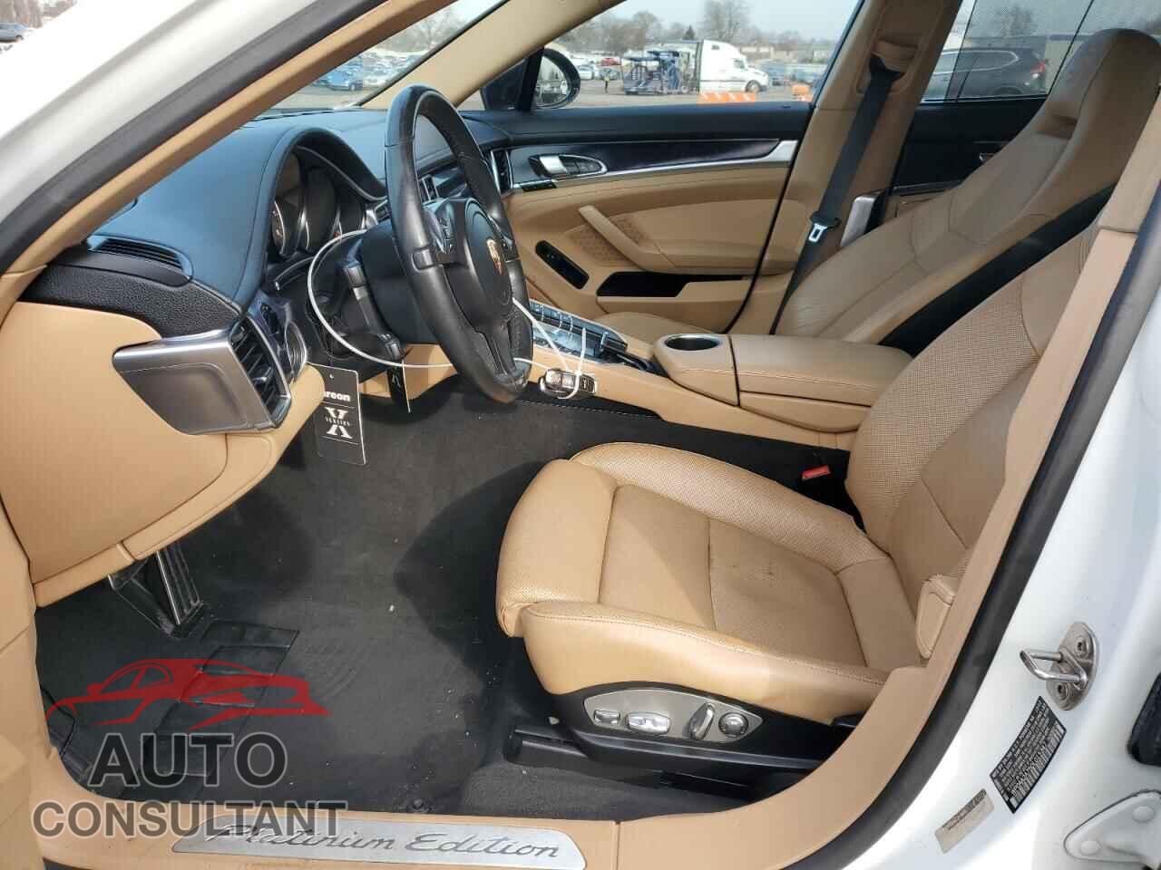 PORSCHE PANAMERA 2013 - WP0AA2A75DL015347