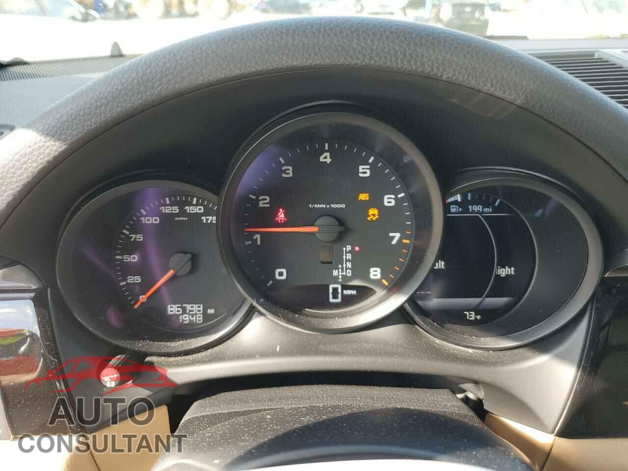 PORSCHE MACAN 2018 - WP1AA2A59JLB12267