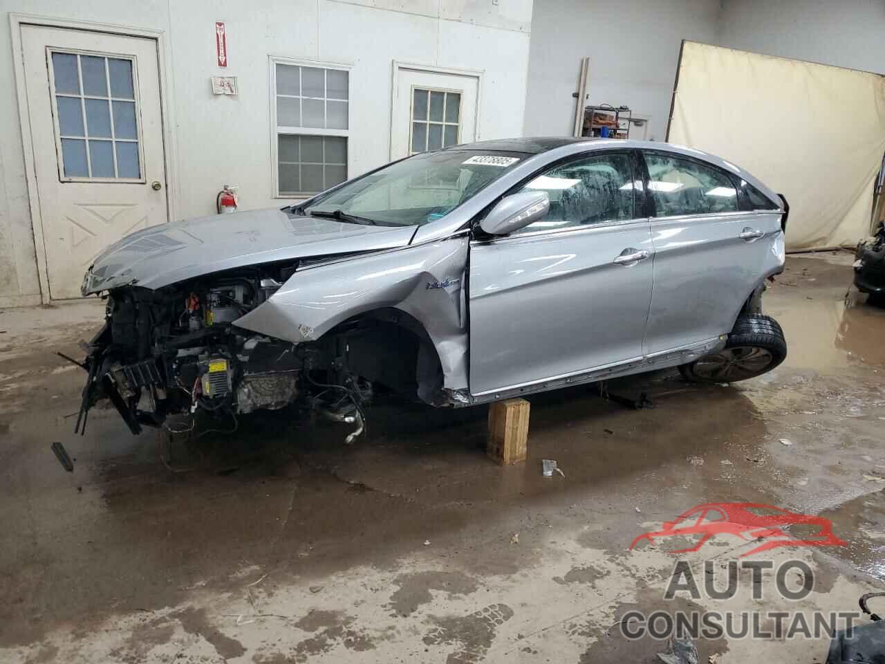 HYUNDAI SONATA 2015 - KMHEC4A40FA124564
