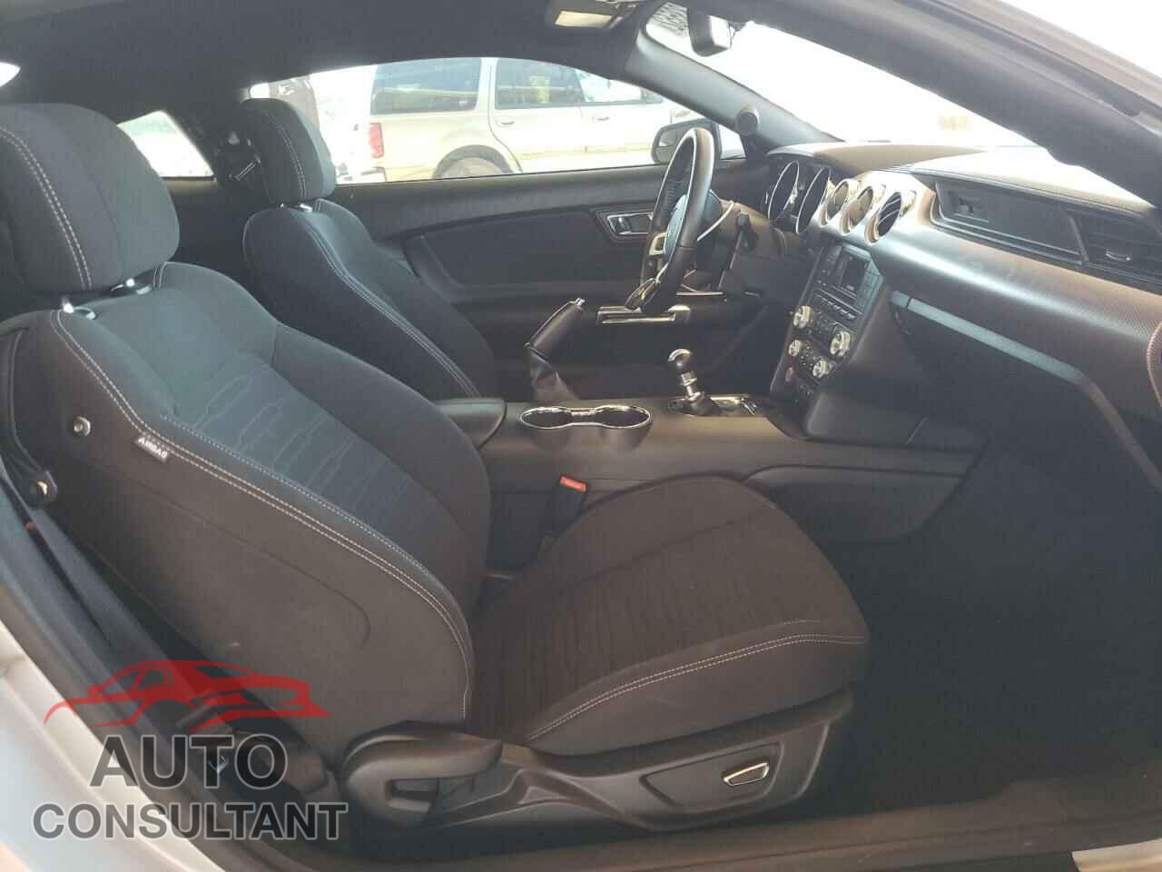 FORD MUSTANG 2016 - 1FA6P8CF4G5335317
