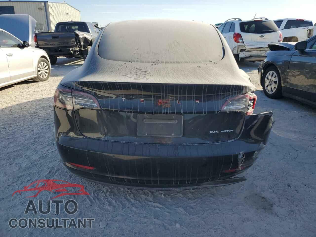 TESLA MODEL 3 2021 - 5YJ3E1EB8MF035746