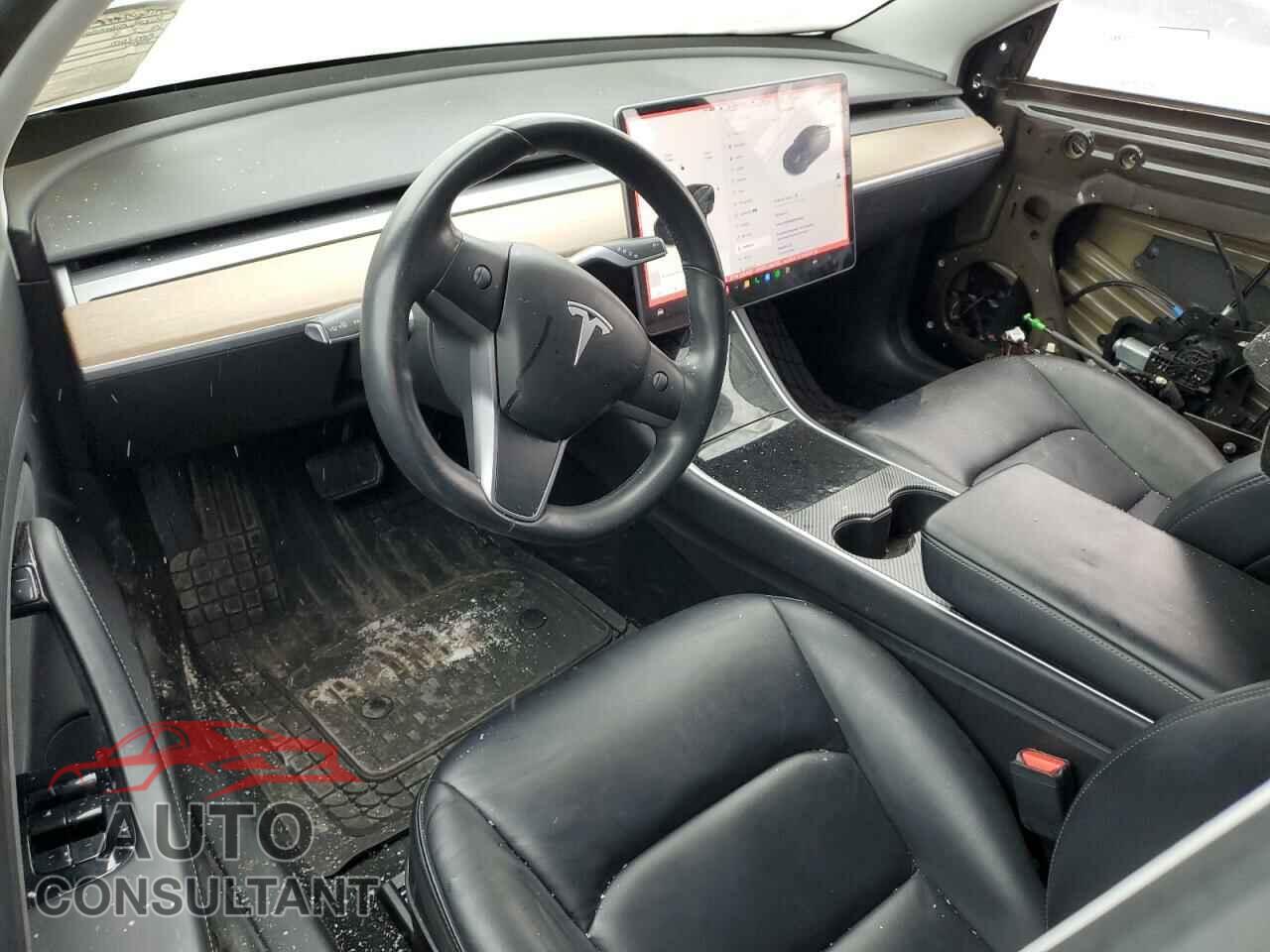 TESLA MODEL 3 2019 - 5YJ3E1EA4KF304605