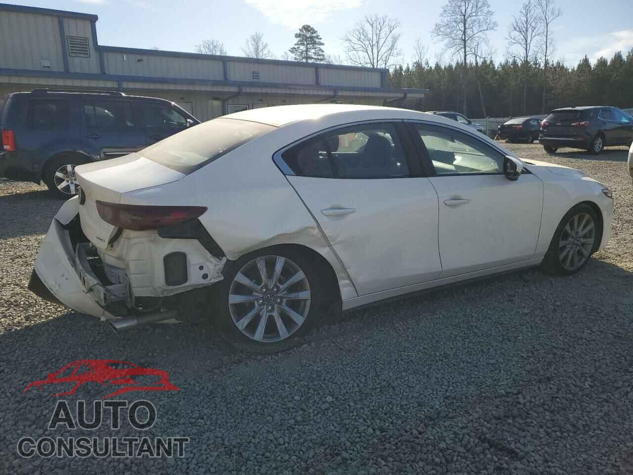 MAZDA 3 2021 - JM1BPABL5M1317712