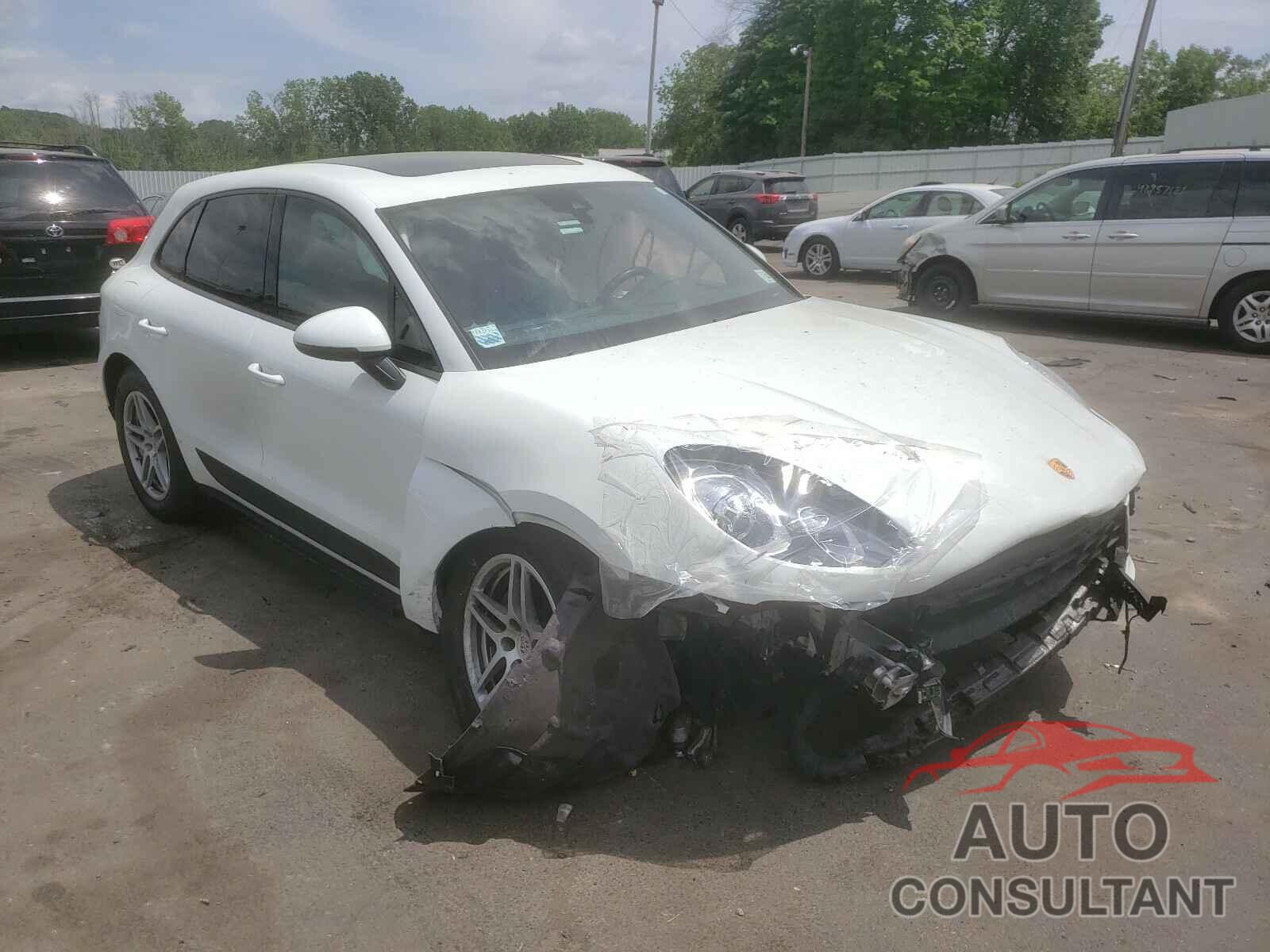 PORSCHE MACAN 2018 - WP1AA2A56JLB13800