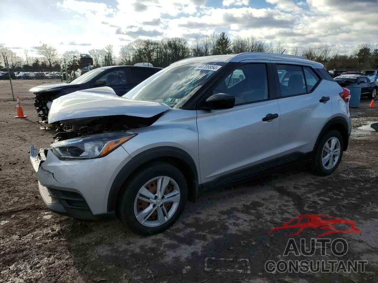 NISSAN KICKS 2018 - 3N1CP5CU9JL516854