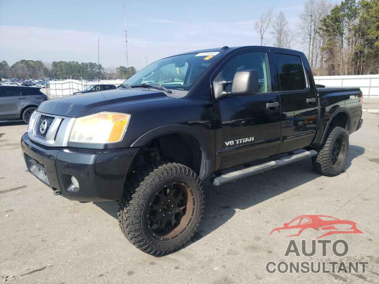 NISSAN TITAN 2013 - 1N6BA0EC2DN306129