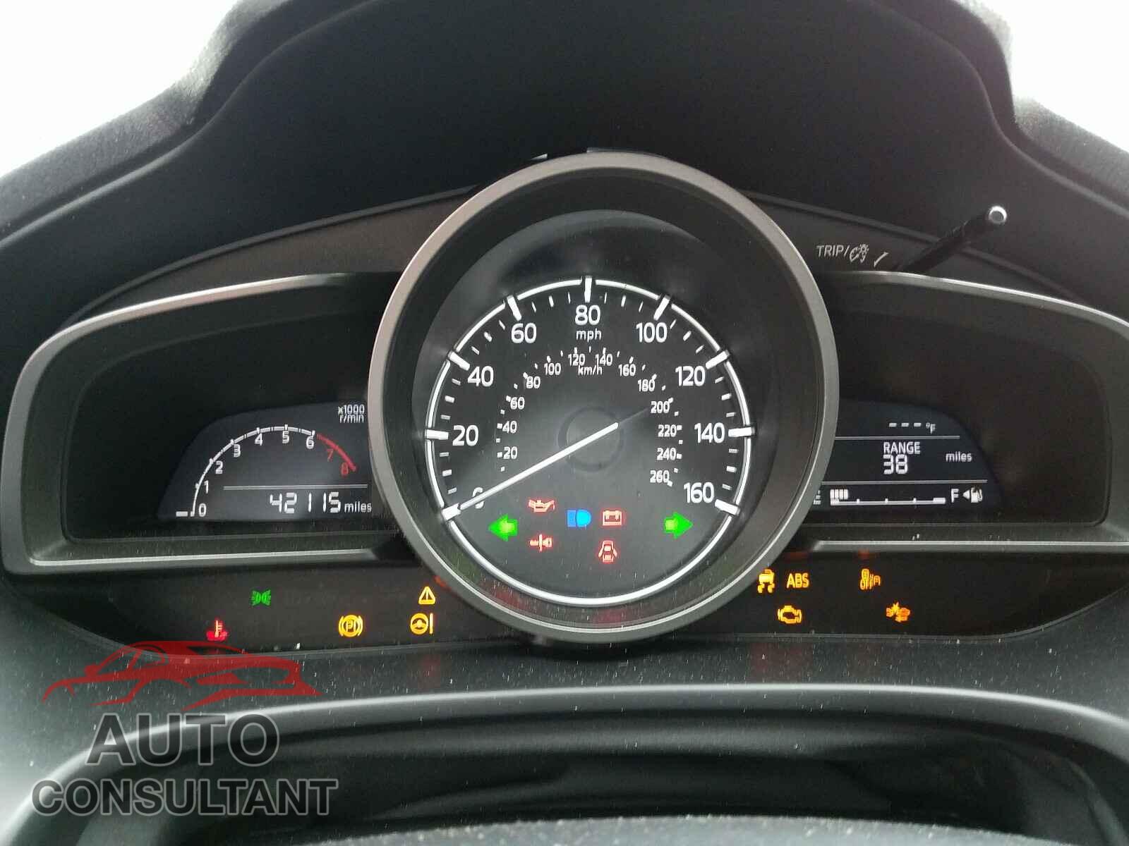 MAZDA 3 2018 - 3MZBN1V30JM181986