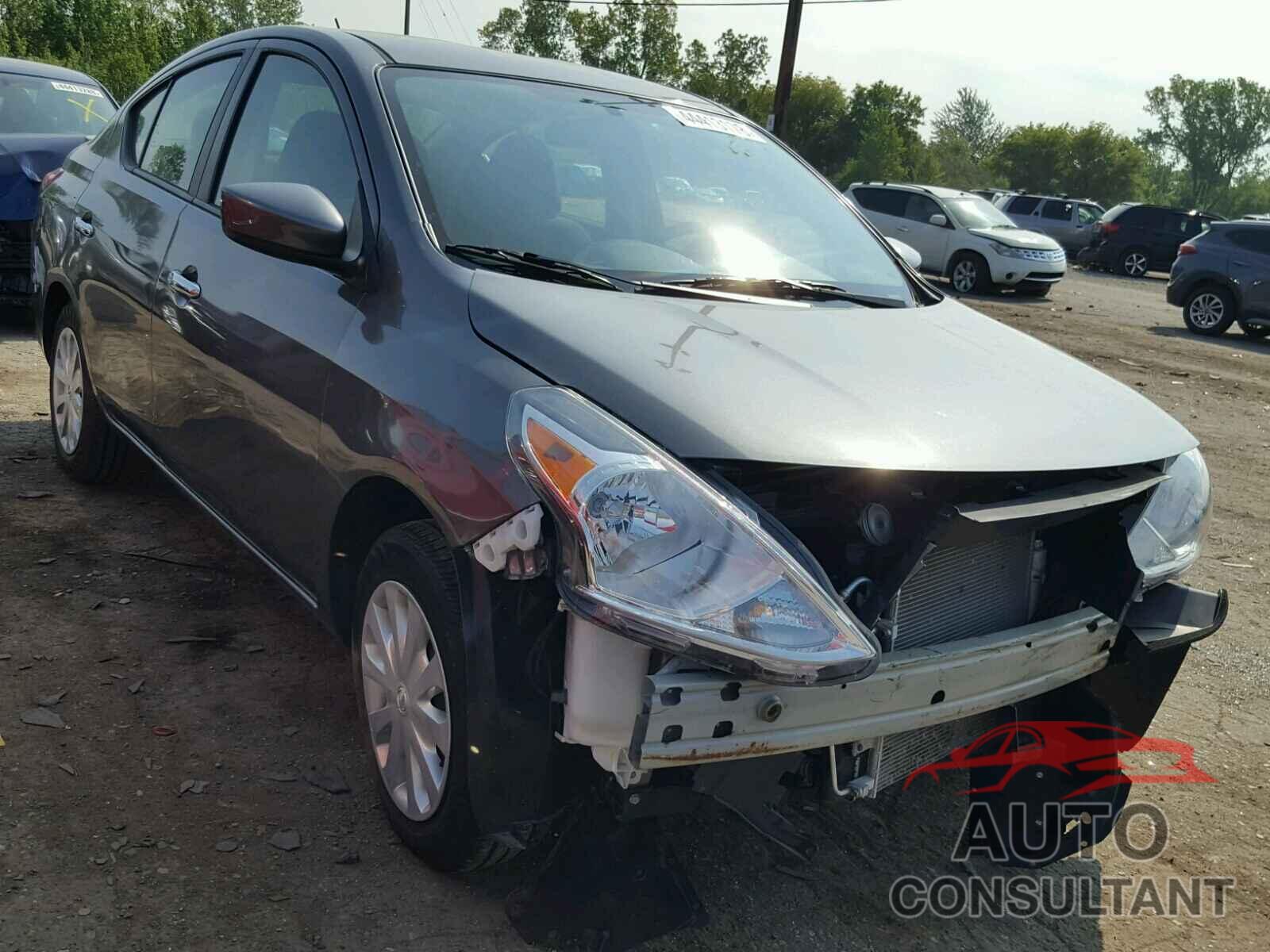 NISSAN VERSA 2017 - 3N1CN7AP1HL845511