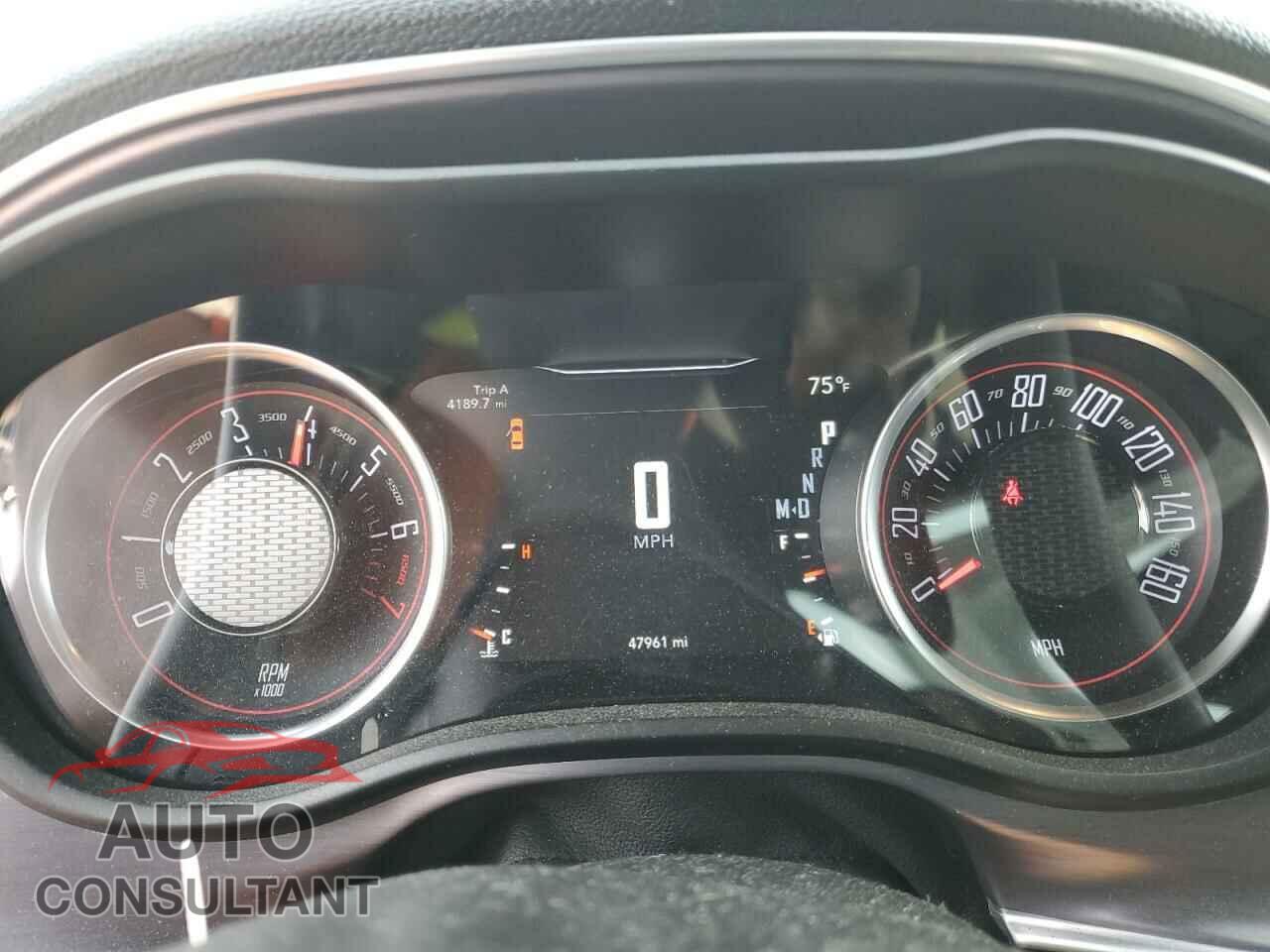 DODGE CHALLENGER 2018 - 2C3CDZAG2JH317880