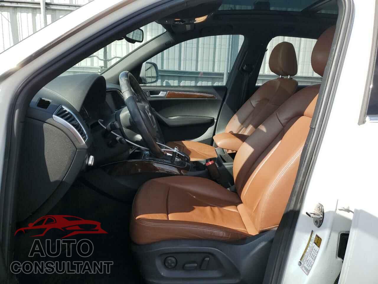 AUDI Q5 2012 - WA1LFAFP3CA059302