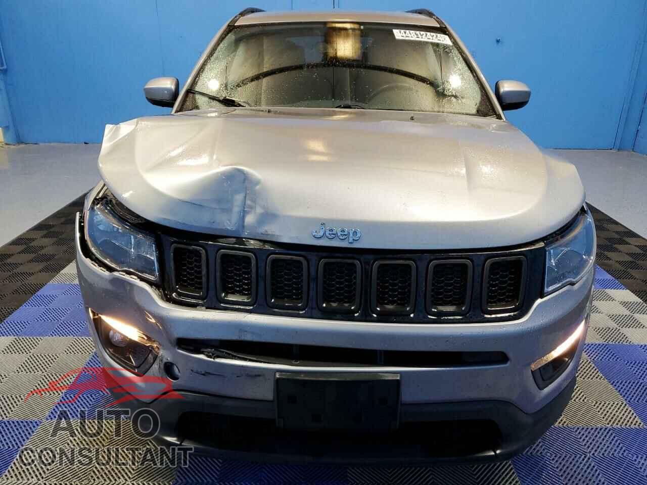 JEEP COMPASS 2019 - 3C4NJDBB8KT735680