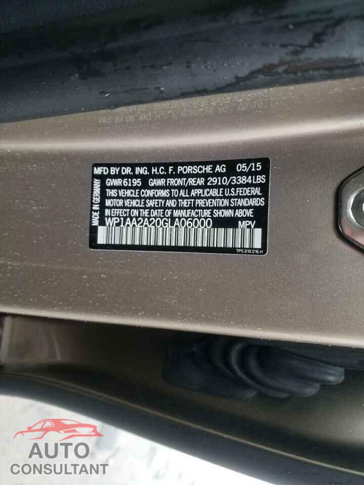 PORSCHE CAYENNE 2016 - WP1AA2A20GLA06000