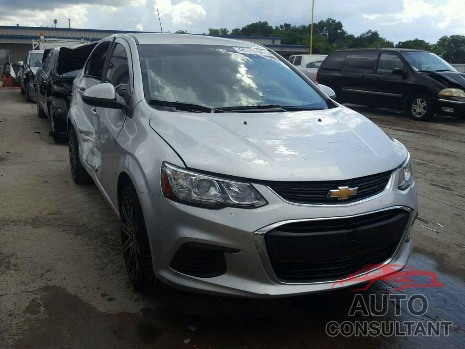 CHEVROLET SONIC 2017 - 1G1JB5SH7H4153406