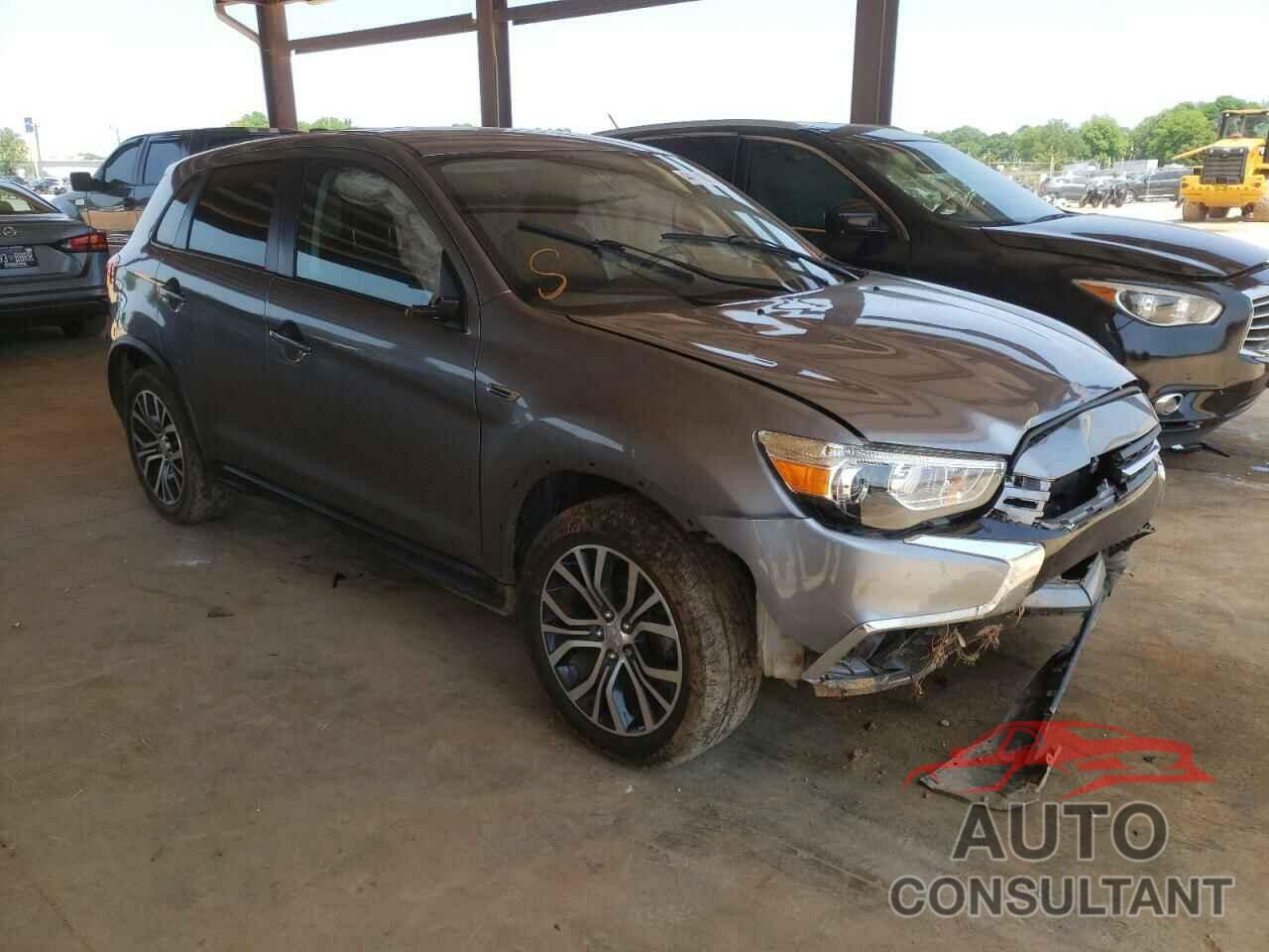 MITSUBISHI OUTLANDER 2018 - JA4AP3AU5JU023636