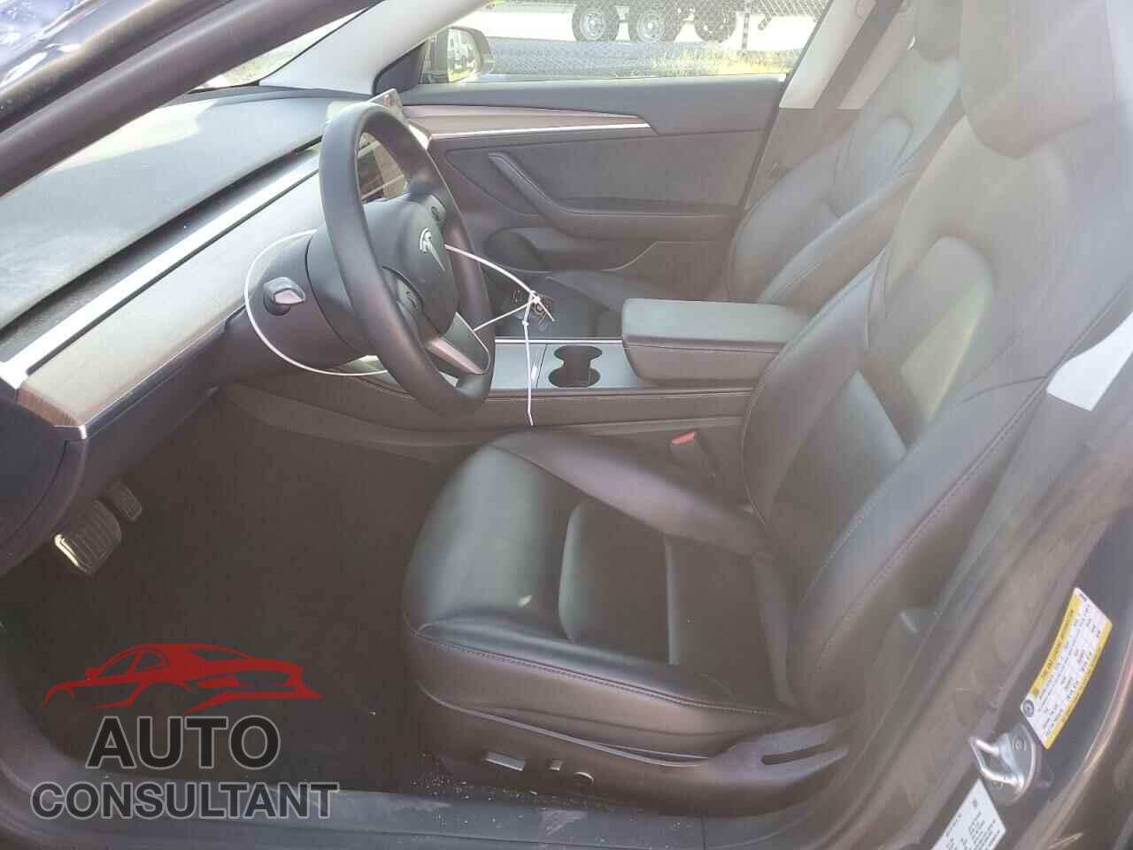 TESLA MODEL 3 2022 - 5YJ3E1EAXNF360200