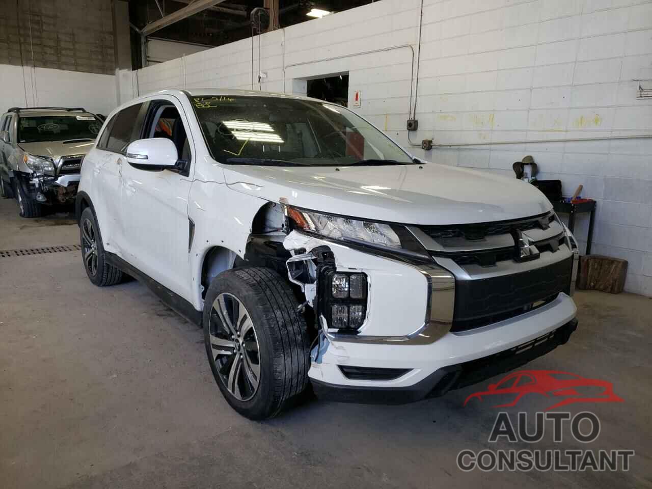 MITSUBISHI OUTLANDER 2021 - JA4APVAUXMU014169