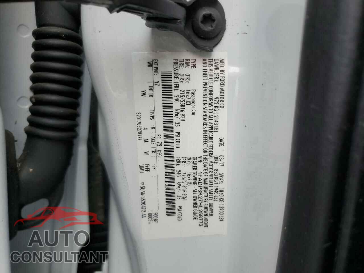 FORD FOCUS 2017 - 1FADP3K27HL258772