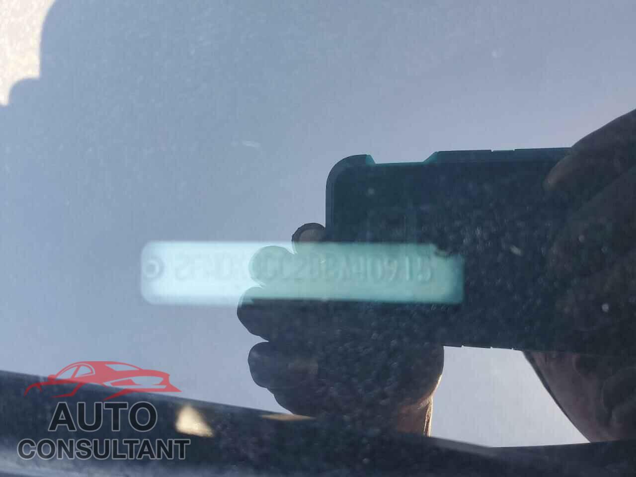 FORD EDGE 2011 - 2FMDK3GC2BBA40915