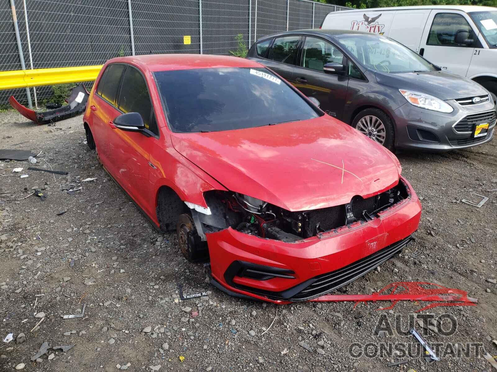 VOLKSWAGEN GOLF 2018 - WVWVF7AU7JW094679