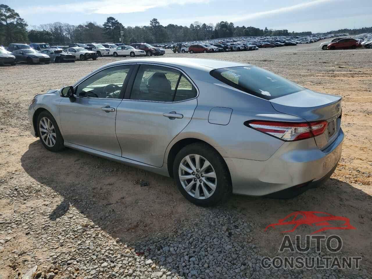 TOYOTA CAMRY 2018 - JTNB11HKXJ3030846