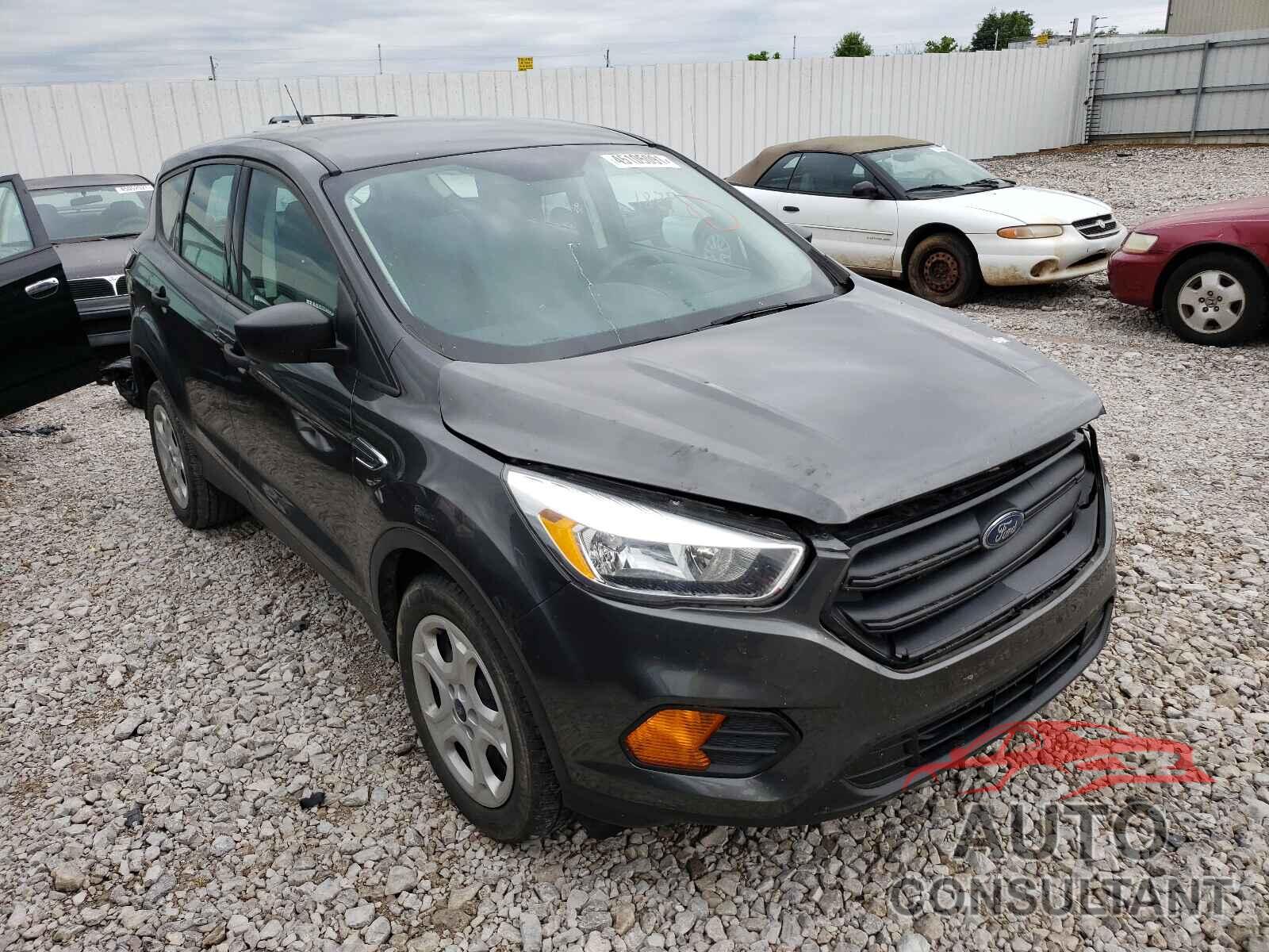 FORD ESCAPE 2017 - 1FMCU0F71HUD34821