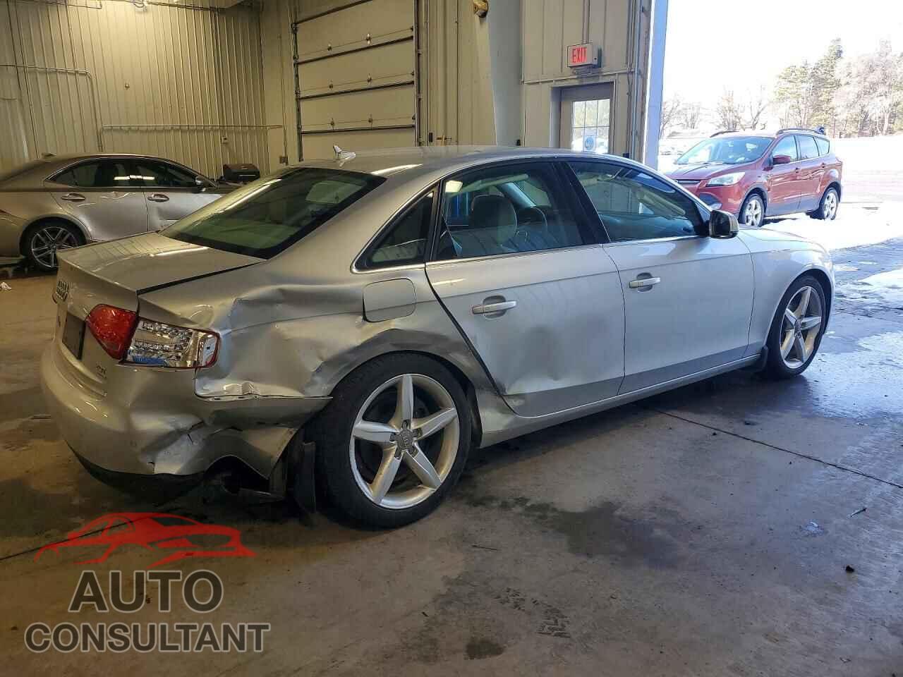 AUDI A4 2011 - WAUKFAFL8BN030641