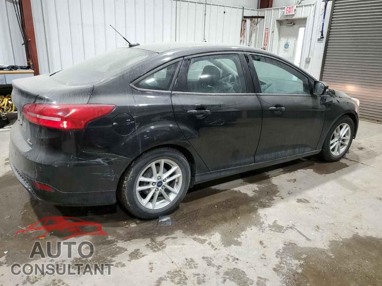 FORD FOCUS 2015 - 1FADP3F21FL262355