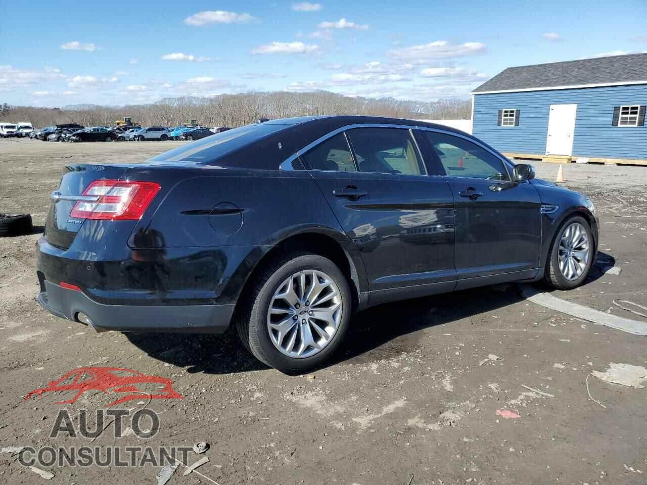 FORD TAURUS 2018 - 1FAHP2F8XJG130261