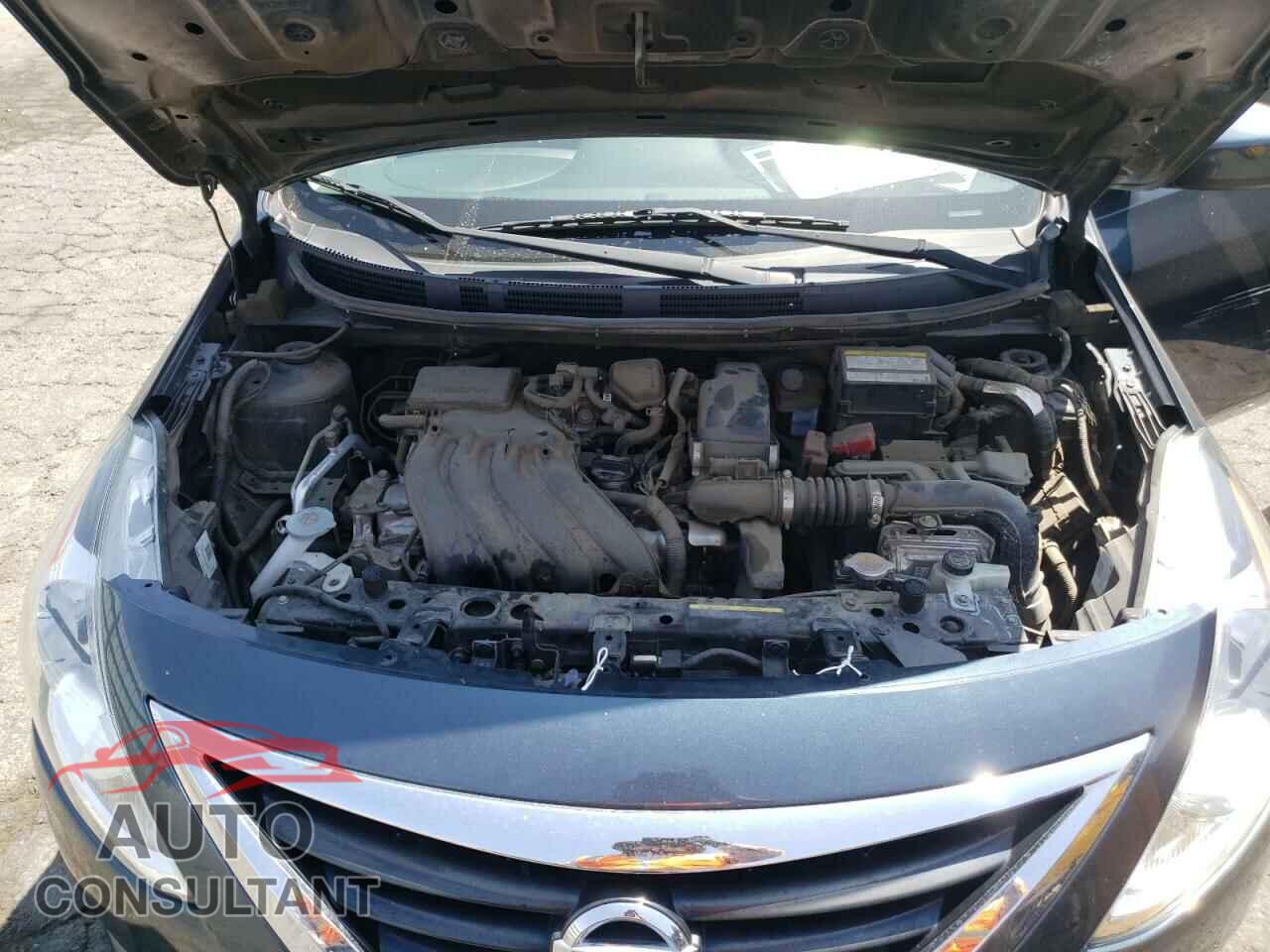 NISSAN VERSA 2017 - 3N1CN7AP2HL808385