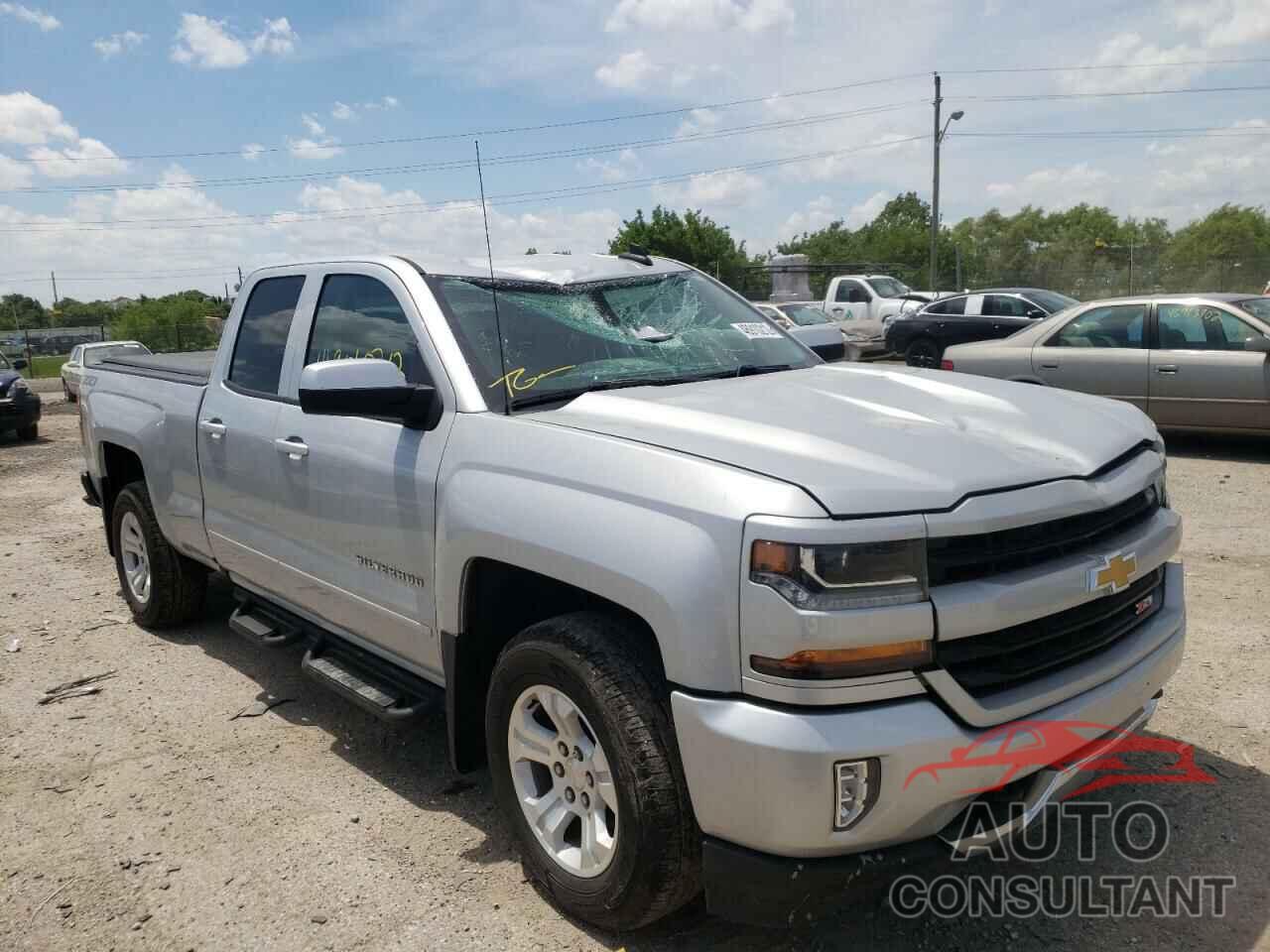 CHEVROLET SILVERADO 2018 - 1GCVKREC3JZ267394