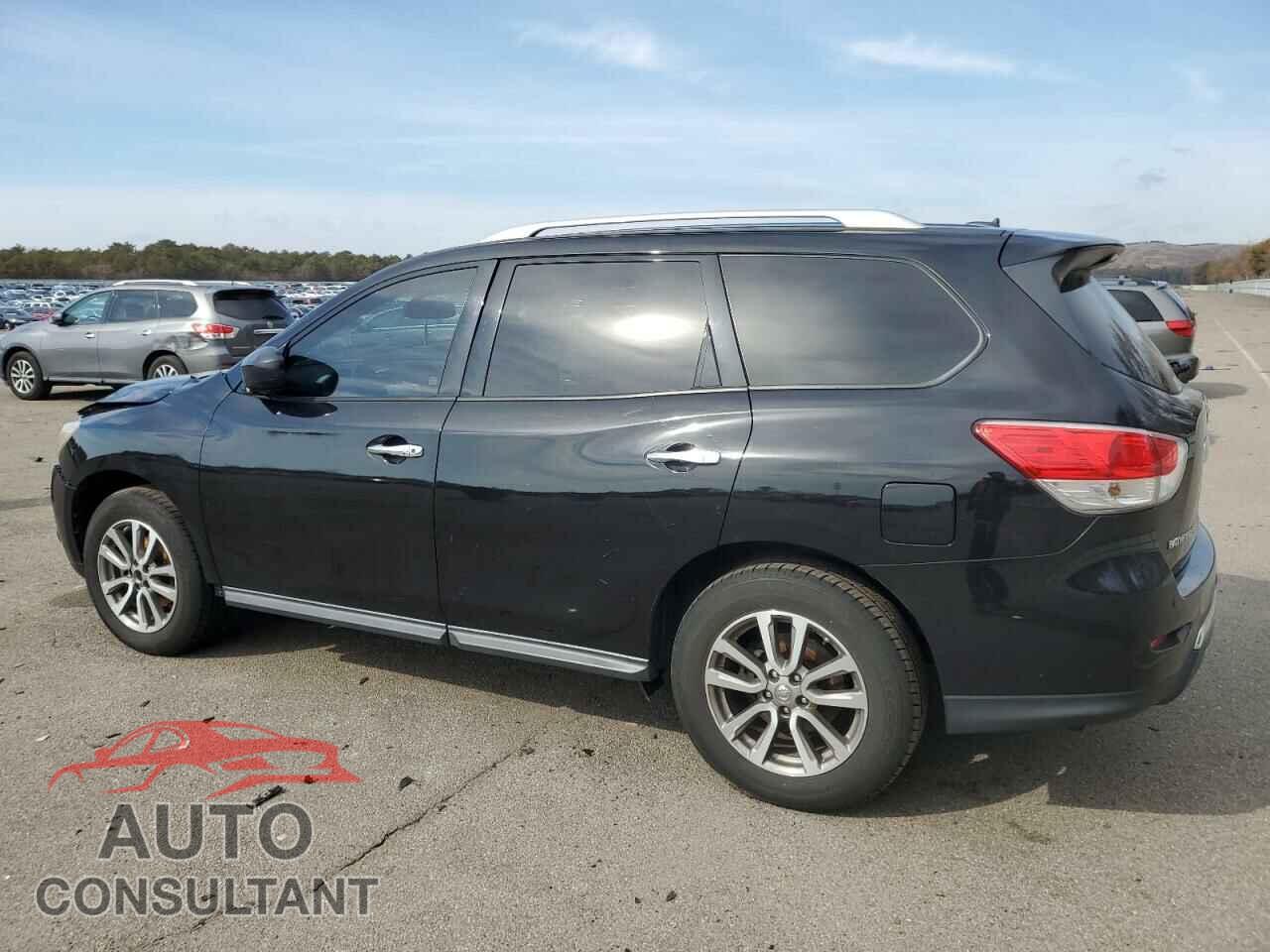 NISSAN PATHFINDER 2015 - 5N1AR2MMXFC655370